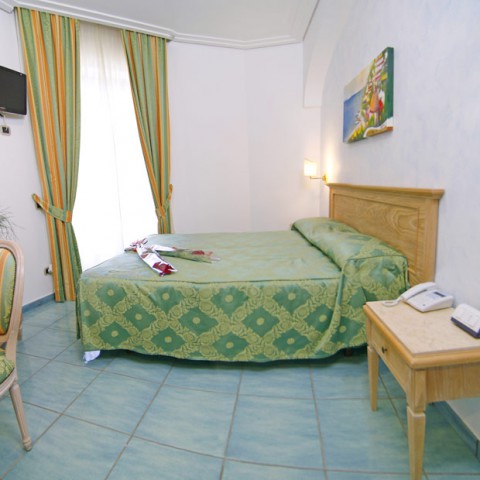 camera-hotel-due-torri-agerola-superiror13