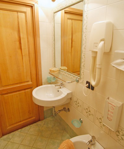 camera-hotel-due-torri-agerola-superiror19